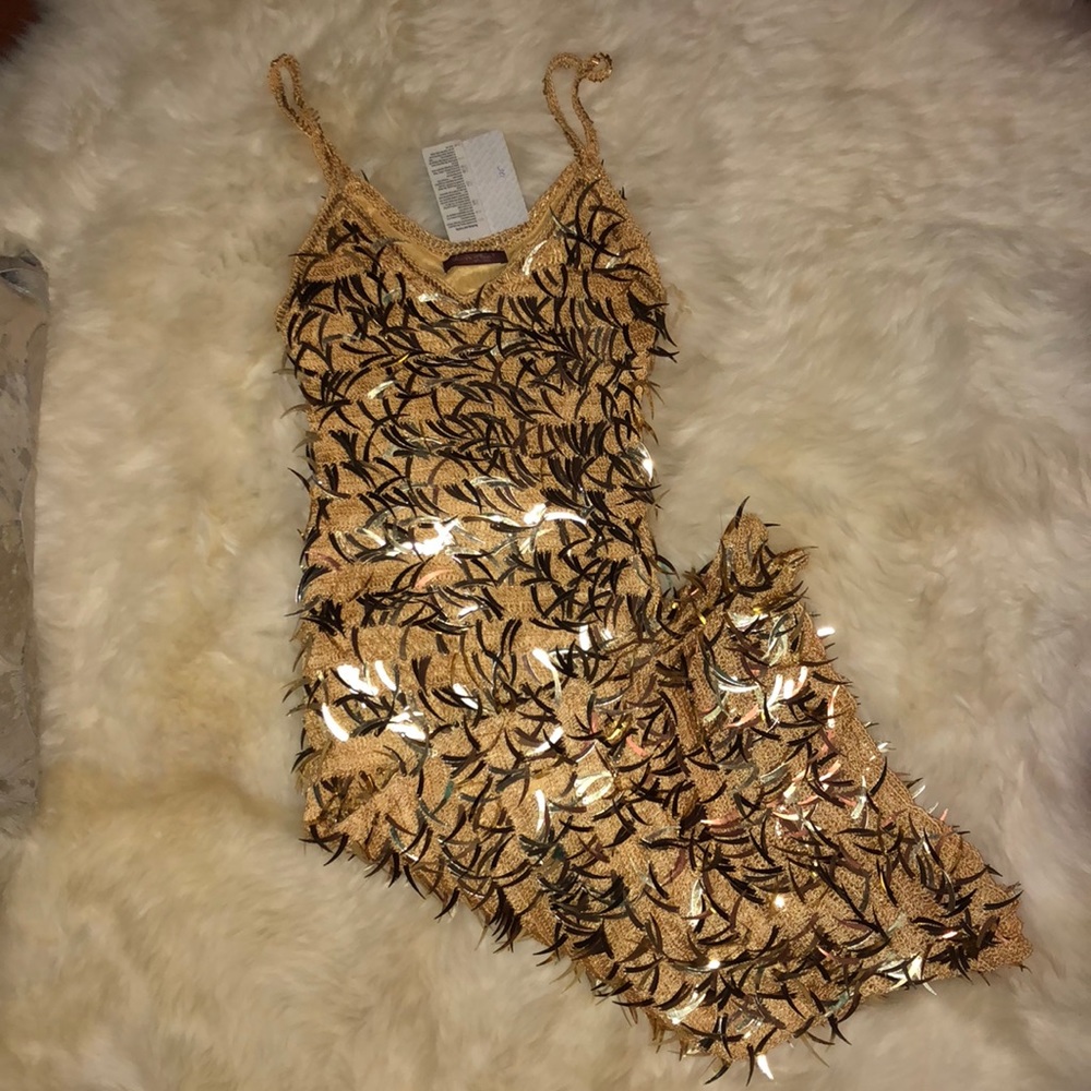 Beautiful party dress from Europe Medium NWT